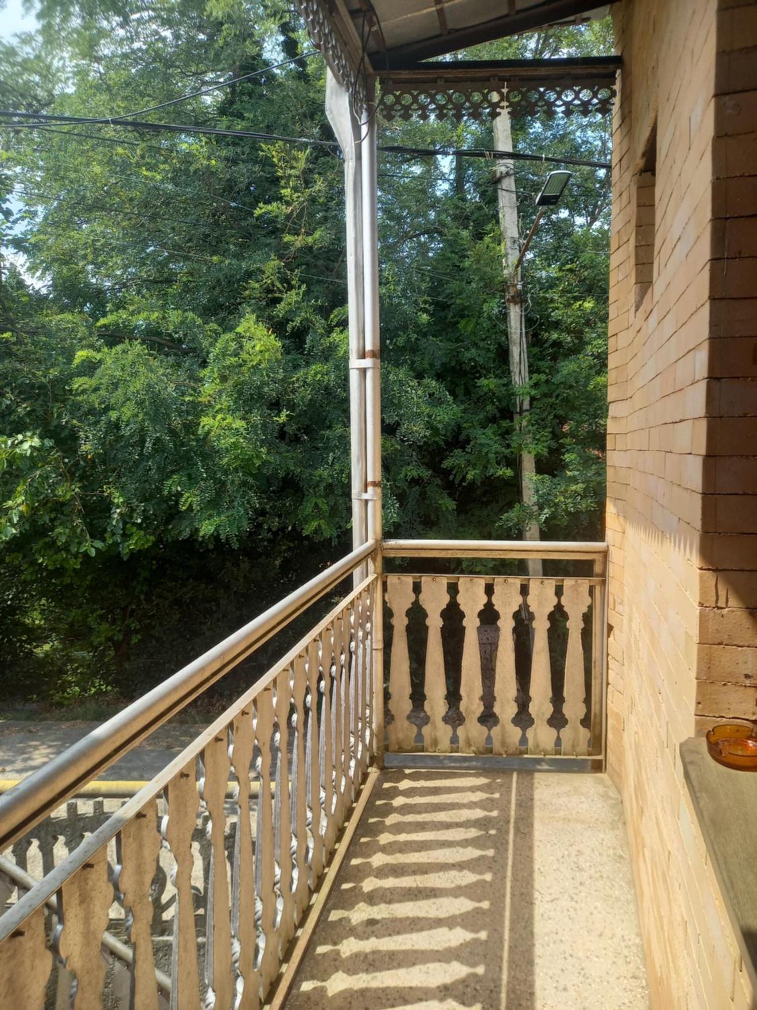 Guest House Roma Kʼutʼaisi Exterior foto